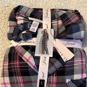 NWT Victoria’s Secret Flannel Long PJ Set
